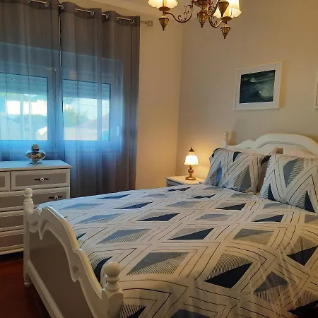 Casa Do Ninho - Entre O Campo E A Casa de Férias Cadaval